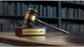The Impact of 2025 Labor Law Reforms on Manual Workers in the EU and US: Key Changes and Strategies